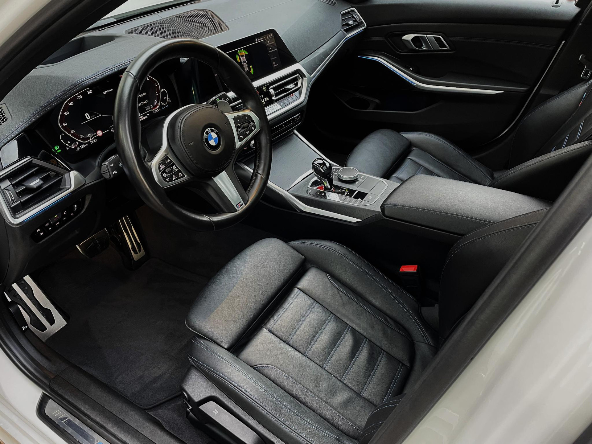 BMW 3-serie Touring 330e xDrive High Executive