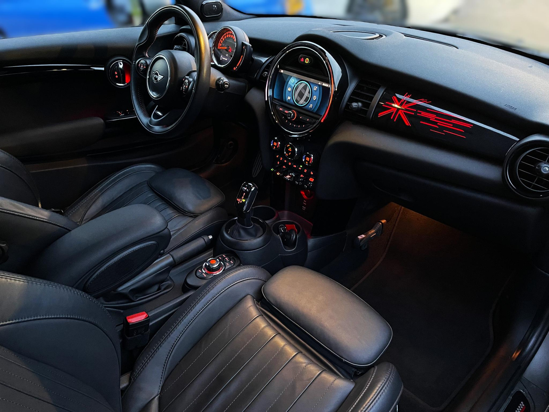 Mini Mini 2.0 Cooper S NL Auto / Pano / JCW Pakket / H&K