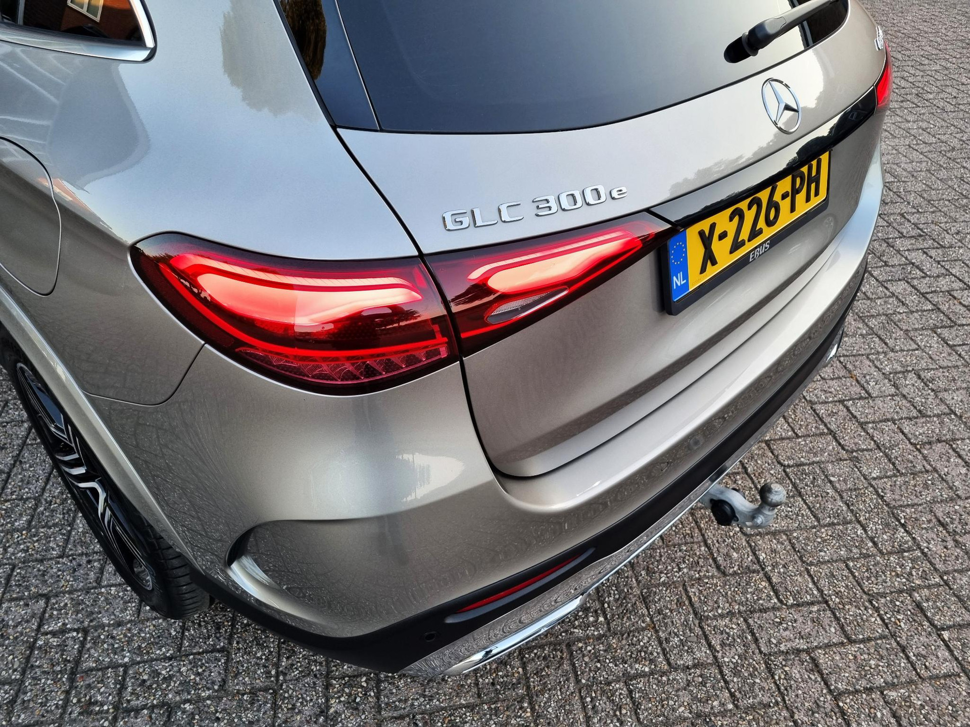 Mercedes-Benz GLC-klasse 300e 4MATIC AMG Line