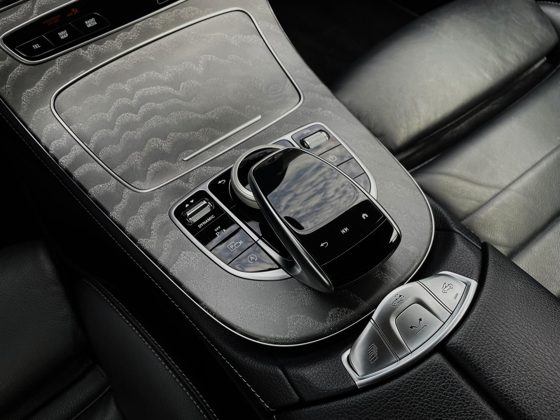 Mercedes-Benz E-klasse Cabrio 300 AMG Line