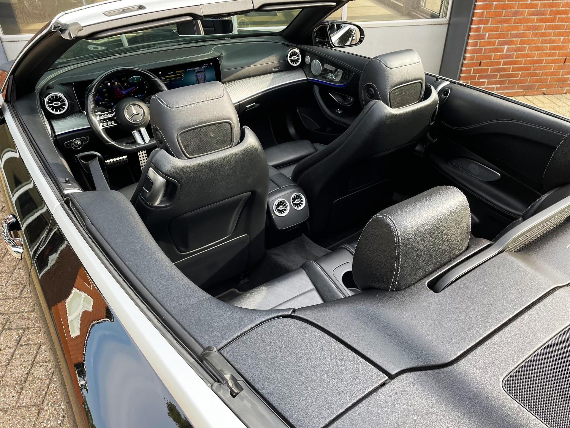 Mercedes-Benz E-klasse Cabrio 300 AMG Line