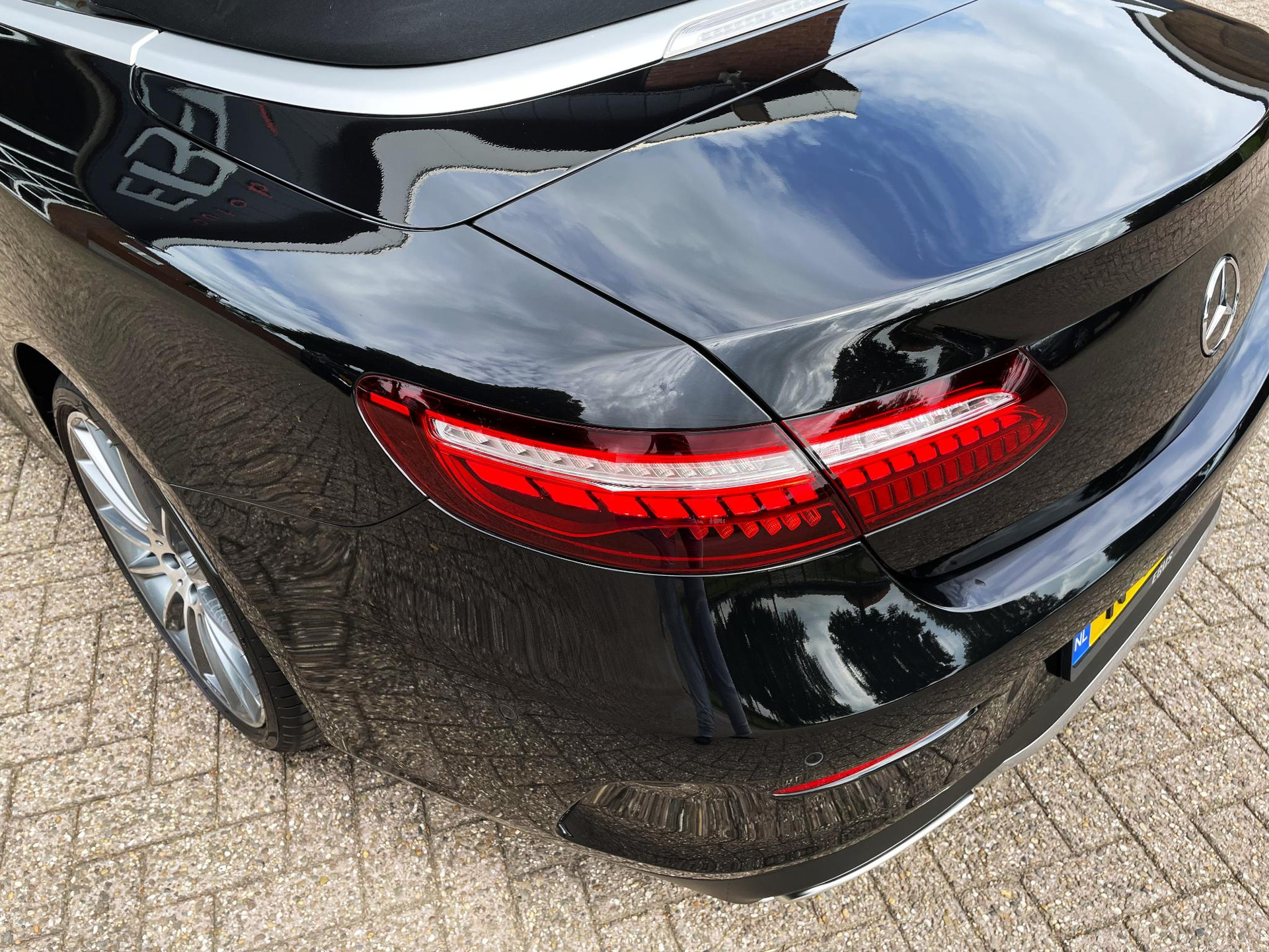 Mercedes-Benz E-klasse Cabrio 300 AMG Line