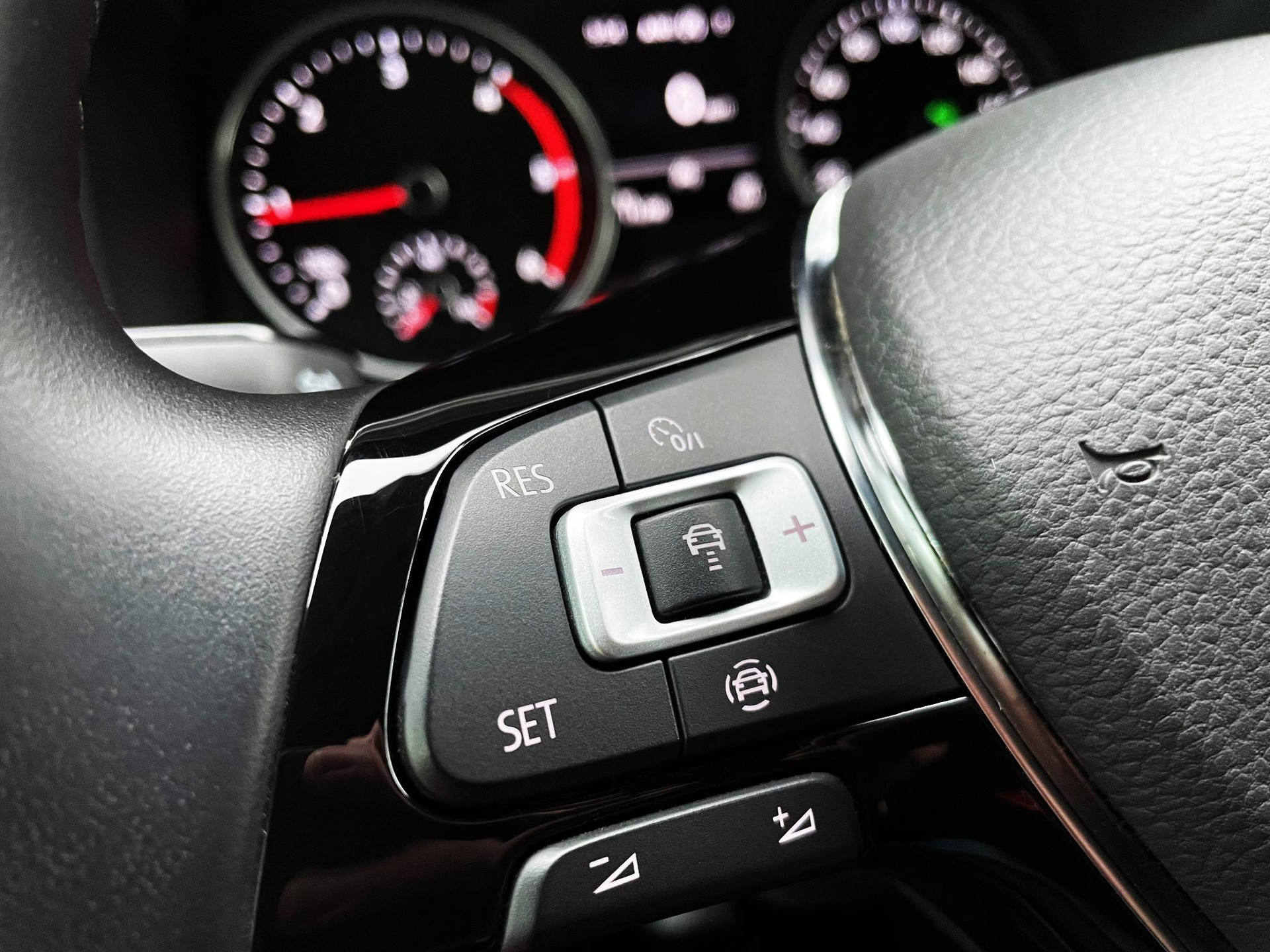 Volkswagen Crafter 30 2.0 TDI L3H3 Exclusive 2x schuifdeur