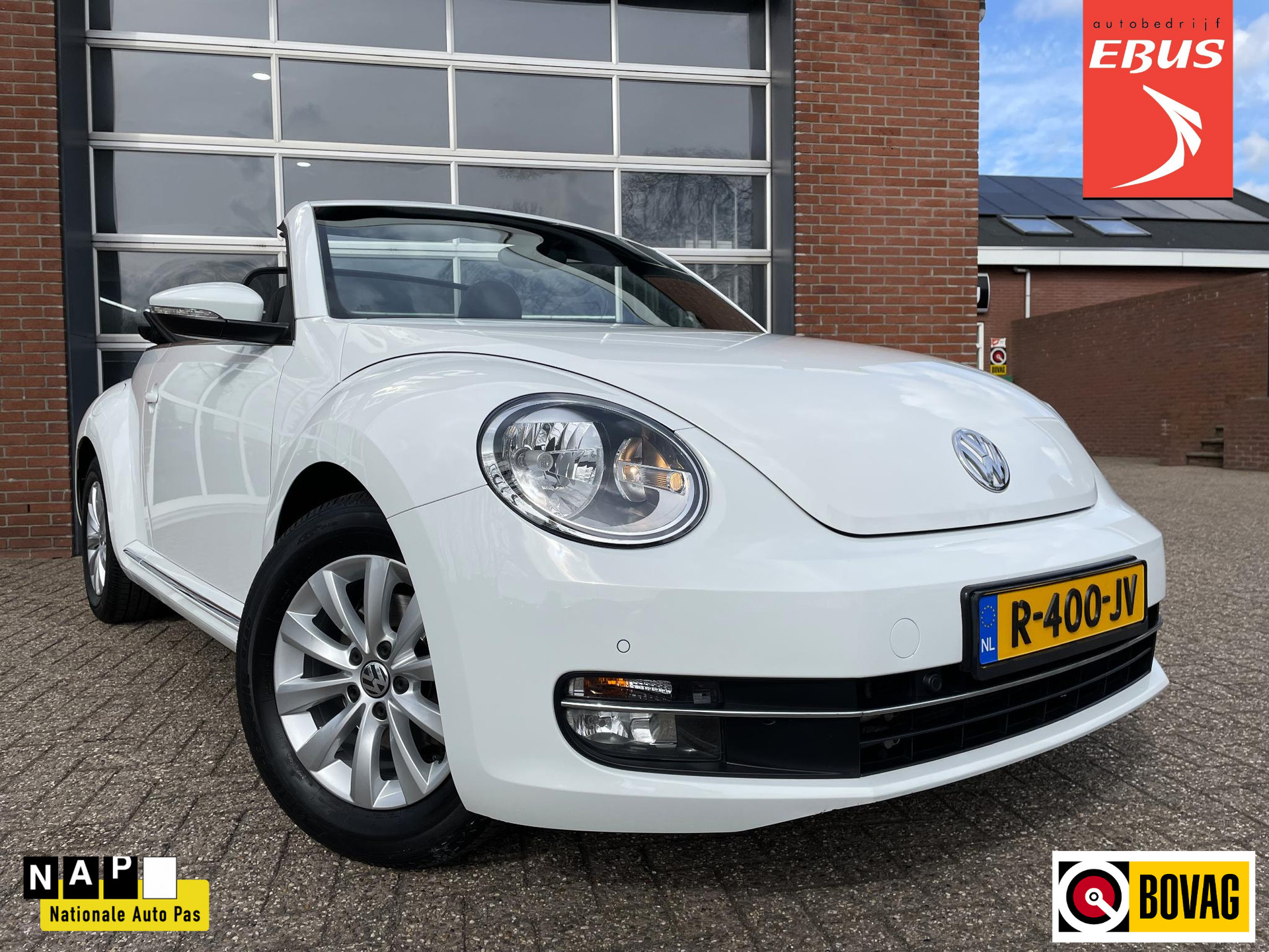 Volkswagen Beetle Cabriolet 1.2 TSI Design BlueMotion