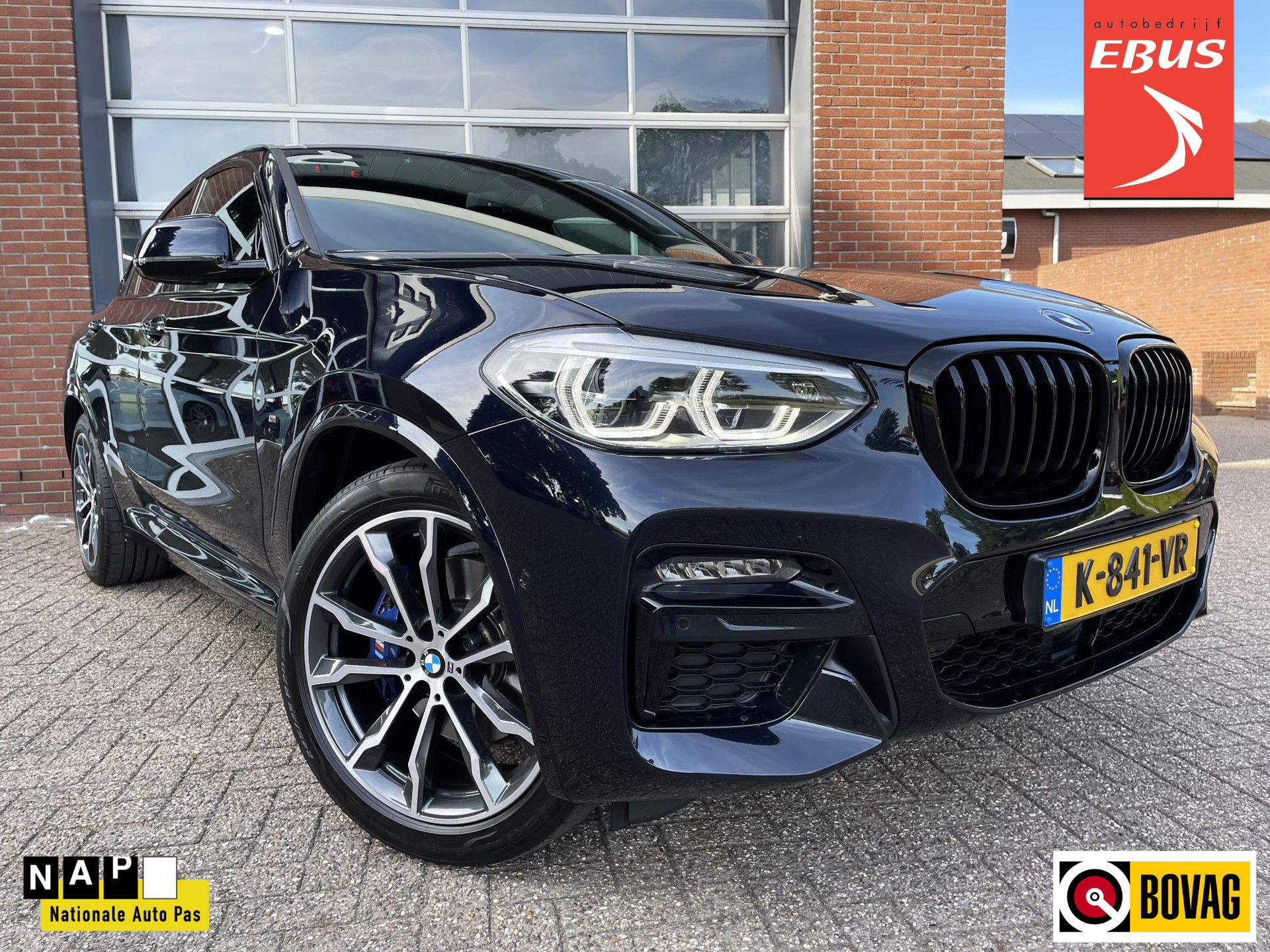 BMW X4 M40i High Executive M-Sport stoelen