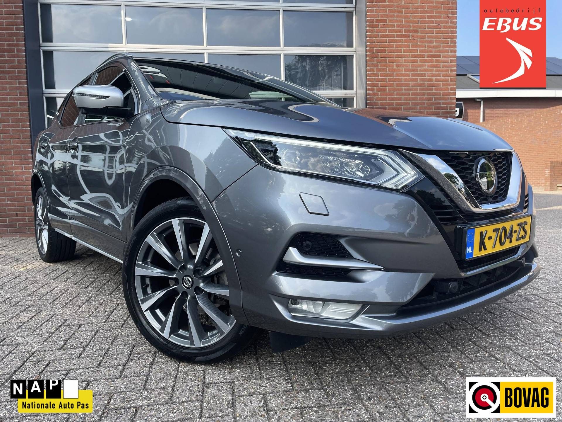 Nissan Qashqai 1.3 DIG-T Tekna +